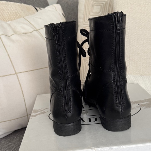 Steve Madden Black Lace-Up Combat Boots - Picture 4 of 11